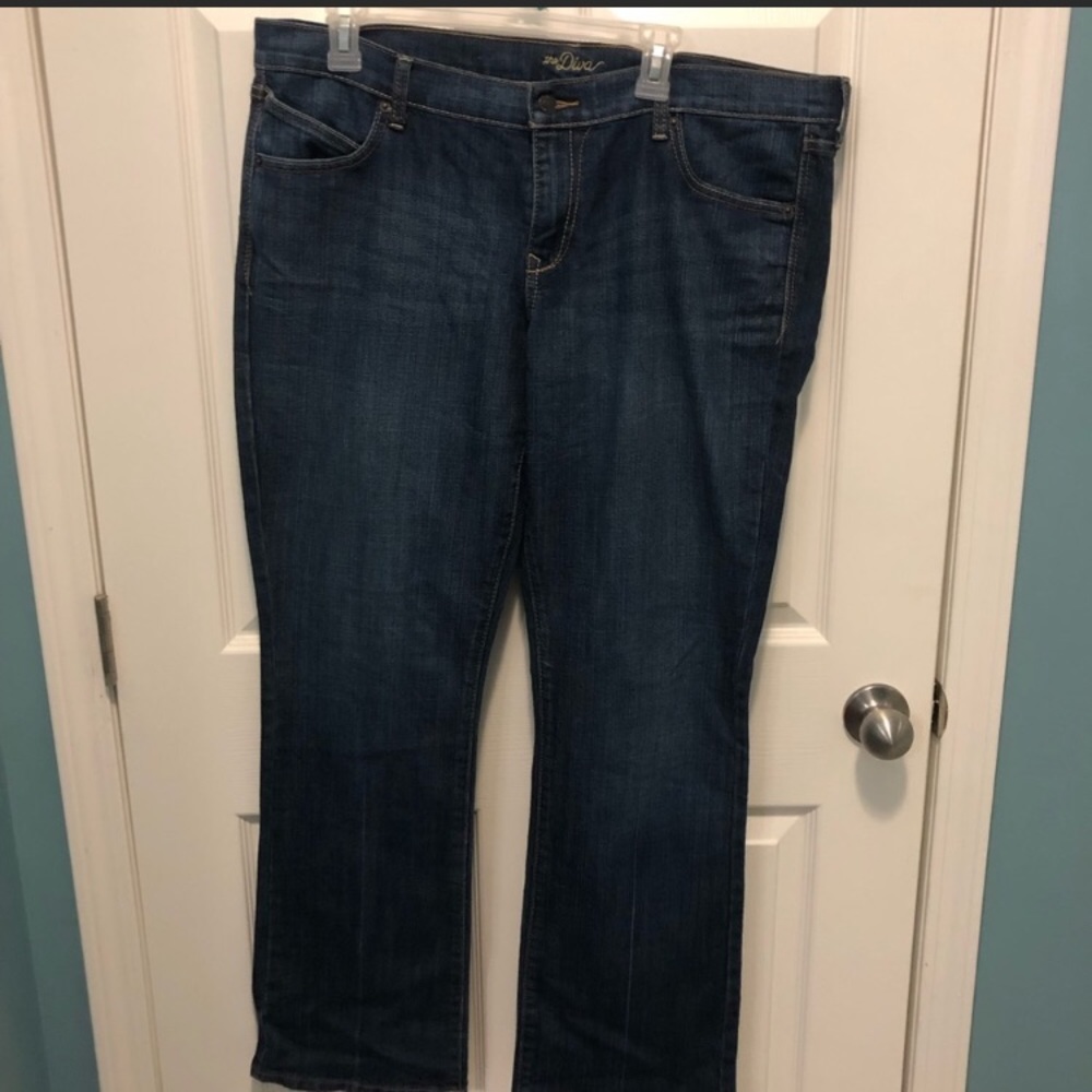 ON diva jeans